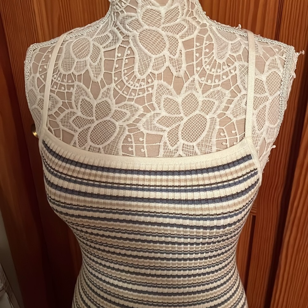 Abercrombie Lace Up Ribbed Midi Dress in Navy Stripe - Picture 4 of 8